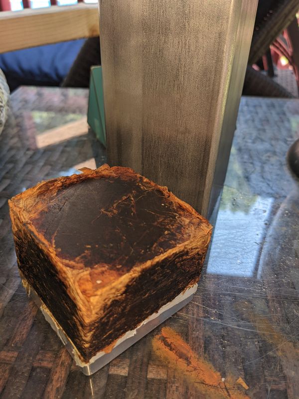 Making a whole leaf Virginia tobacco plug